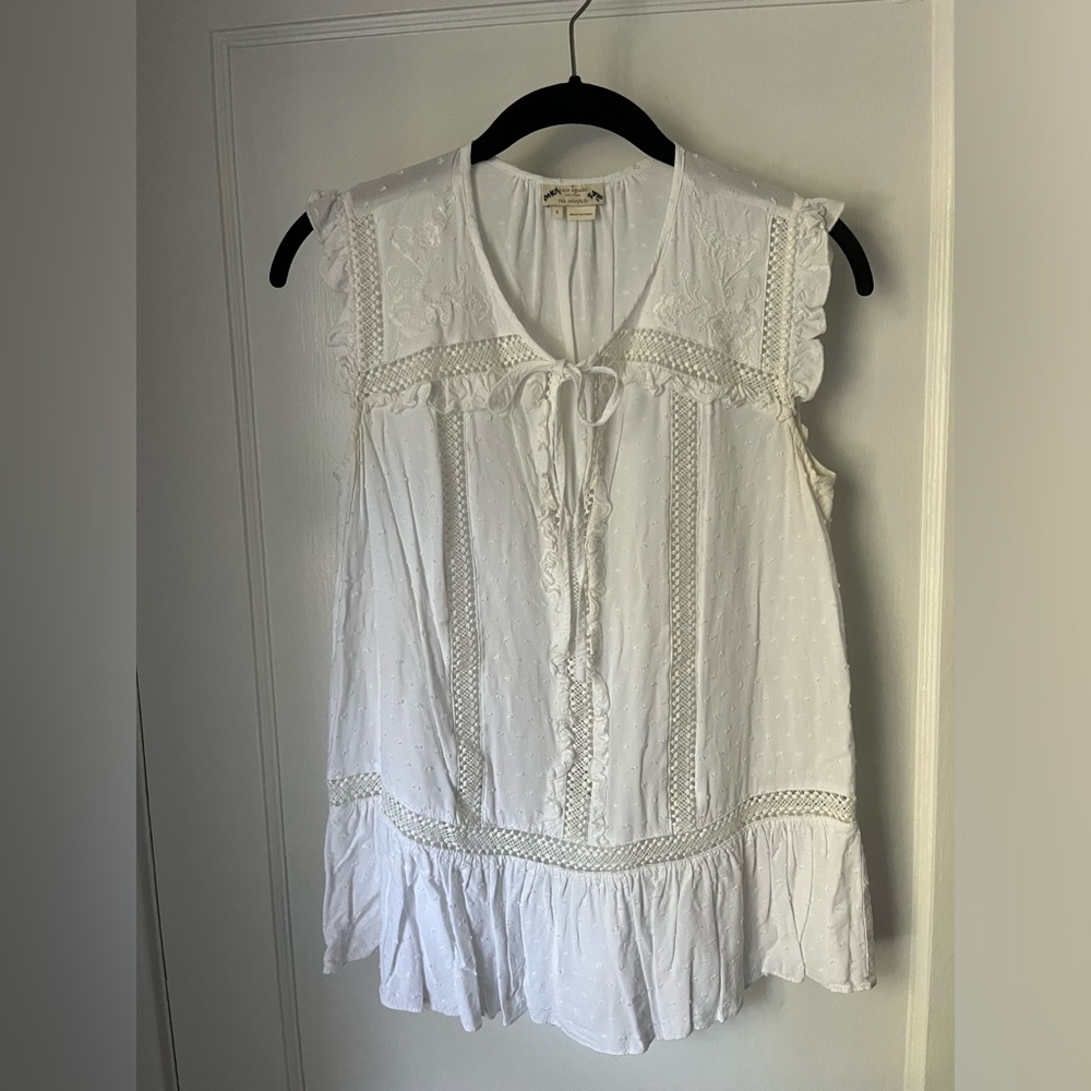 kate spade White Eyelet Tie-Front Sleeveless Blouse - Size Small